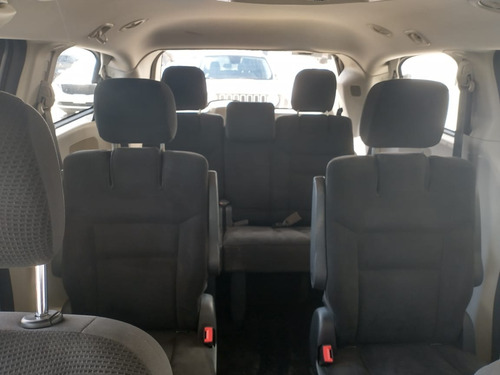 Imagen 9 de 12 de Dodge Caravan Sxt. 7 Pas 2019