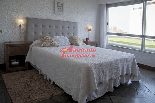 Imagen 14 de 15 de Venta De Apartamento En Peninsula A Mts De La Plaza