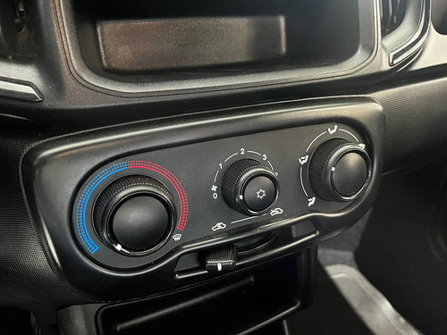 Fiat Fiorino 1.4 MPI FURGÃO ENDURANCE 8V FLEX 2P MANUAL