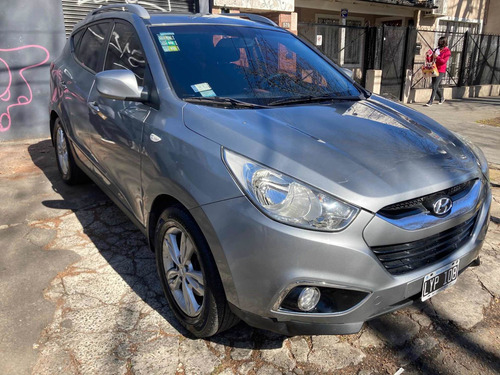 Imagen 2 de 19 de Hyundai Tucson 2012 2.0 Gl 6at 2wd