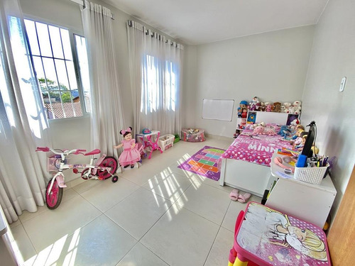 Imagem 9 de 30 de Guará 2 Sobrado Com +/- 450m² De Área Construída Em Um Terreno De 200m² De Área Total, São 7 Quartos Sendo 2 Suítes. - Villa132661