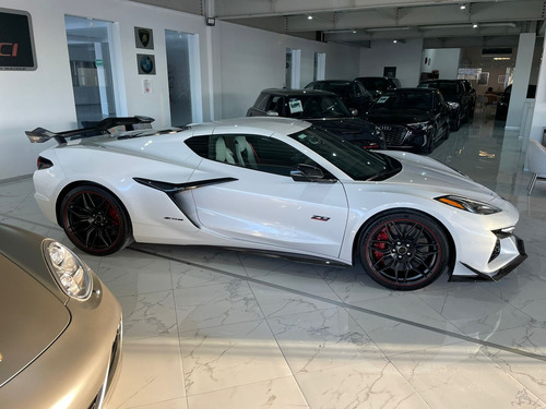 Chevrolet Corvette 5.5 V8 Z06 Coupe 70 Aniversario
