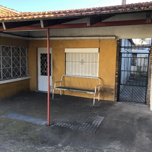 Imagen 4 de 15 de 2043 Casa Padron Unico Amplio Terreno Fondo Con Parrill Horno Y Estufa A Leña