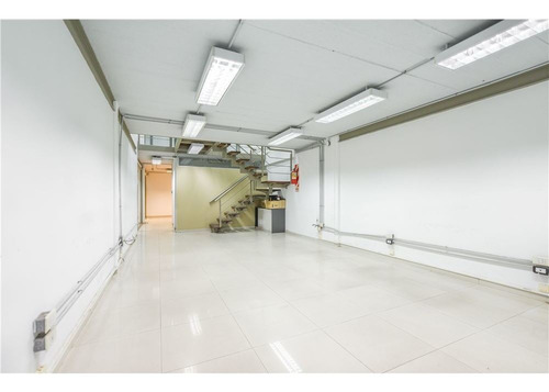 Venta Oficina En Barracas 220 M2+coch