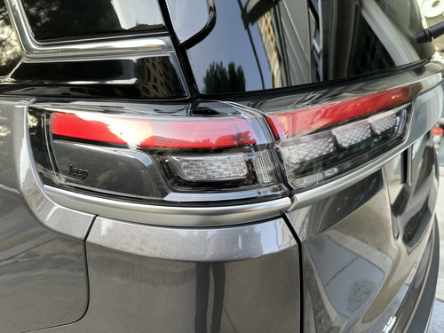 Jeep Commander 2.0 Td380 At9 4x4 7pas Limited