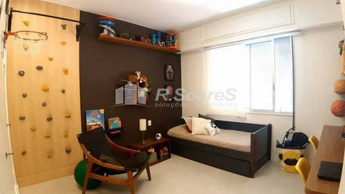 Imagem 9 de 15 de Apartamento Com 3 Quartos Em Copacabana, Rua Conselheiro Lafalete - Baap30021