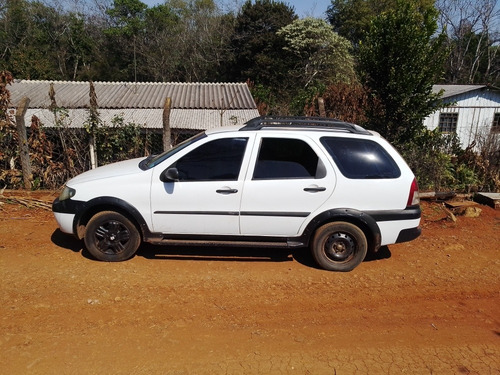 Imagem 4 de 4 de Fiat