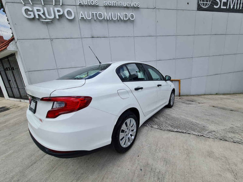Imagen 4 de 8 de Dodge Neon 2020 4p Se L4/1.6 Aut