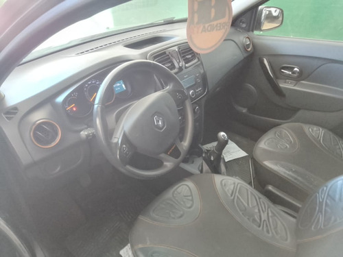 Imagen 2 de 12 de Renault Sandero Steway Dinamique 2017