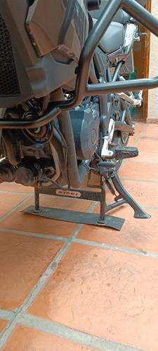 Imagen 4 de 14 de Benelli Trk 502 Año 2021