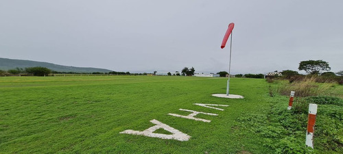 Aeródromo En Venta En Tequesquitengo, Morelos.