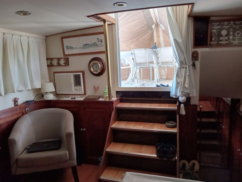Barco, Crucero, Yate, Fuerza 8