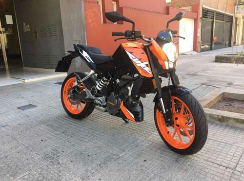 Imagen 2 de 2 de Ktm Duke 200