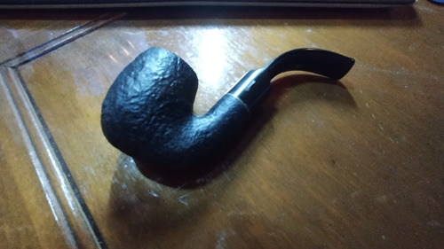 Pipa Savinelli  Italiana. Modelo Mia Rusticata Color Negro