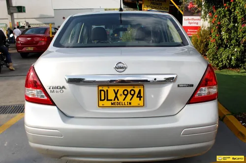 Nissan Tiida 1.8 Miio 4p At