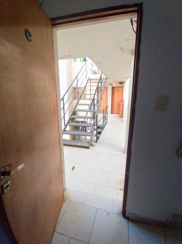 B° San Vicente . Pellegrini N 1400 . Semi Nuevo . 1 Dorm . Excelente Ubicacion