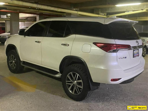 Toyota Fortuner Dubai Vxr - Automatica