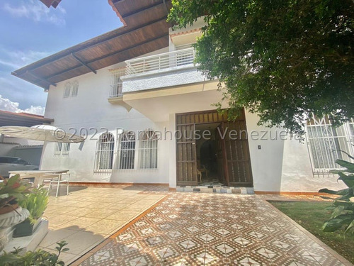 Venta Casa Macaracuay 24-10213 Of