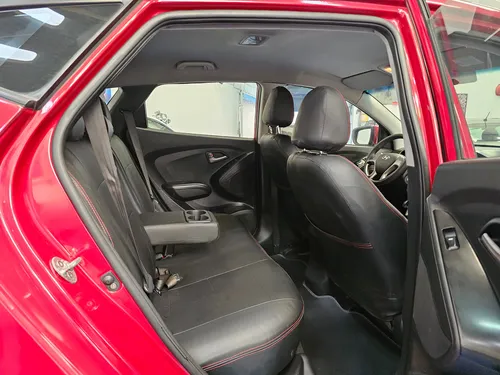 Hyundai TUCSON IX-35 2.0l Crdi 4x2 AUTOMÁTICA