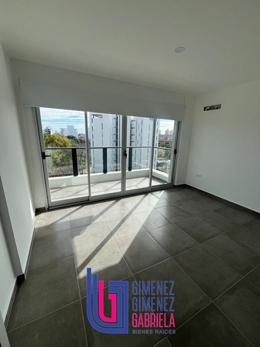 Venta De Departamento Dos Dormitorios Calle 54 E/ 23 Y 24