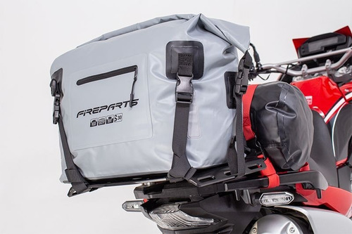 Imagen 6 de 7 de Maleta Superior Impermeable Drybag Fire Parts Gris S30 Lts