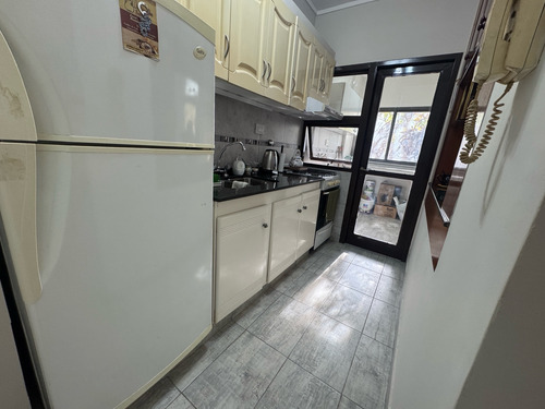 Departamento De Un Dormitorio En Alquiler - 45 Entre 12 Y 13 La Plata