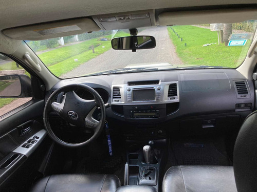 Imagen 9 de 11 de Toyota Hilux 2015 3.0 Cd Srv 171cv 4x4 - A3