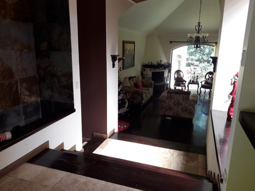 Imagen 5 de 10 de Casa En Venta En El Encinal Guatemala Ciudad