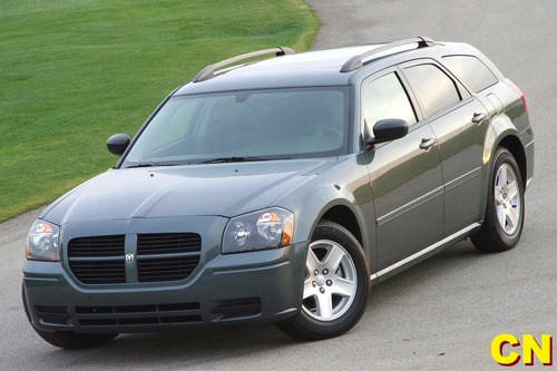 Tapa Punterias Derecha Dodge Magnum V6 3.5 05-08 Original