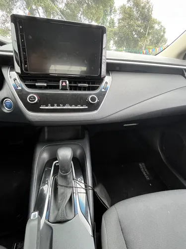 Toyota Corolla 1.8 Se-g híbrido