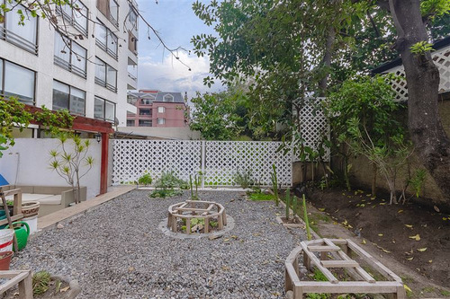 Departamento En Venta 2d/2b Jardin Propio 100m2