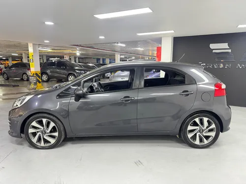 Kia Rio Spice R At (financiación Disponible)
