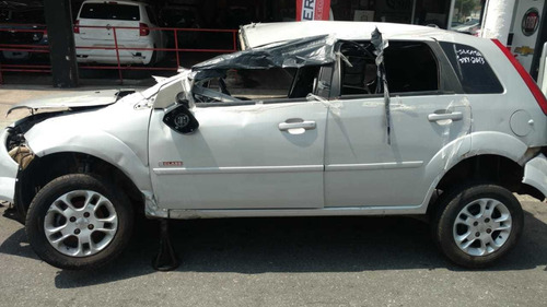 Imagem 3 de 8 de Sucata Ford Fiesta 2011 - Motor, Câmbio, Lataria, E Peças
