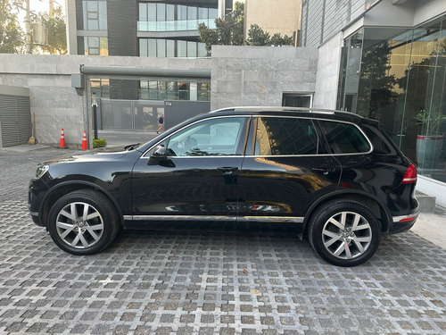 Volkswagen Touareg 3.0 V6 Tdi At