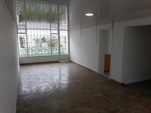 Casa En Arriendo En Bogota La Castellana