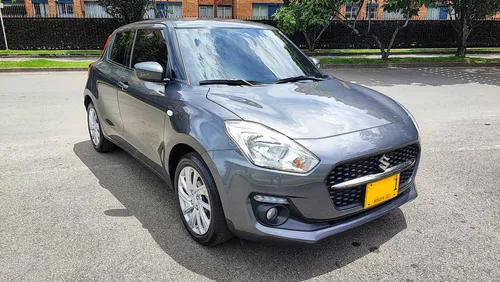 Suzuki Swift Hybrid Más Accesorios