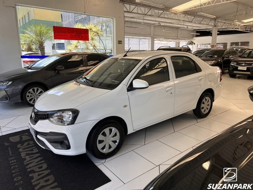 Toyota Etios 1.5 16v X 4p