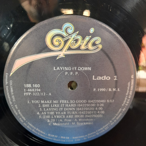 Imagem 8 de 9 de Vinil Lp P. F. P. Laying Down Bom Estado 1990
