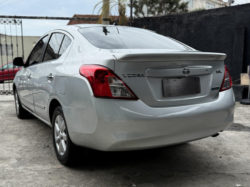 Nissan Versa 1.6 SL 16V FLEX 4P MANUAL
