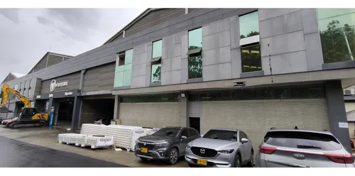 2.300m2 Bodega Arriendo En Copacabana