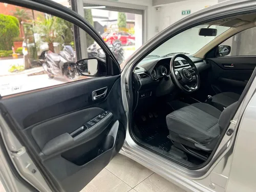 Suzuki Swift Dziere Mt 2023