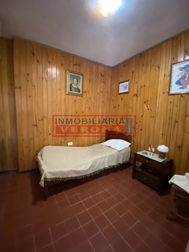 Imagen 24 de 28 de Amplia Casa En Pda. 25 A La Venta