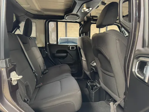 Jeep Wrangler 3.6 Sport Unlimited