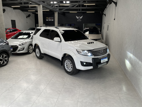 Toyota SW4 2013