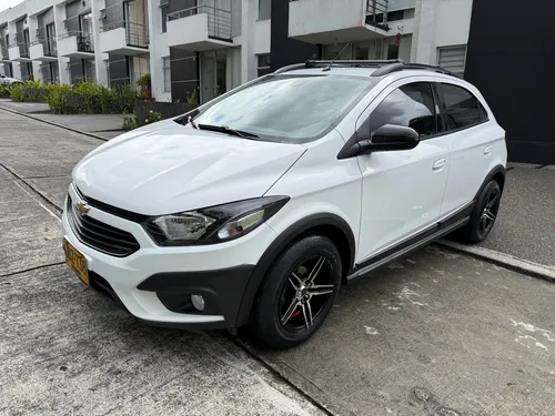 Chevrolet Onix Active