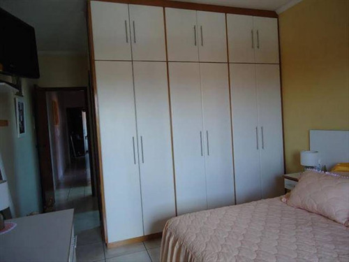 Imagem 19 de 30 de Casa, 3 Dorms Com 118 M² - Guilhermina - Praia Grande - Ref.: Hm1543 - Hm1543