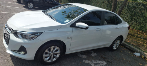 Chevrolet Onix plus 1.0 Lt 2 4P