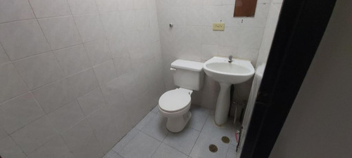 Imagen 2 de 9 de Ma 21-4942 Oficina En Alquiler En La Castellana Caracas