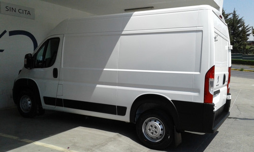 Imagen 4 de 11 de Peugeot Manager Furgon L2h2 5p 2.2hdi 150hp Man 6vel 2022