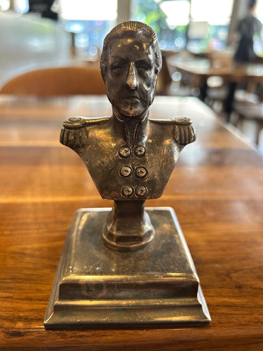 Bustos Escultura San Martín En Metal Blanco Macizo Plata (Usado)